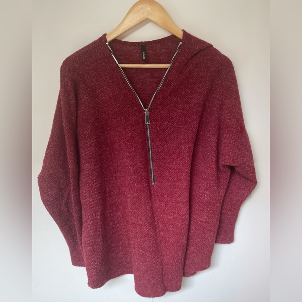 Yahada zipper sweater- red - size medium